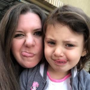 Meet your Posher, Noelle